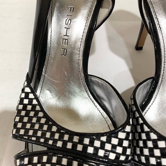 Marc Fisher Black and White High Heel (size 7.5) - Picture 6 of 13
